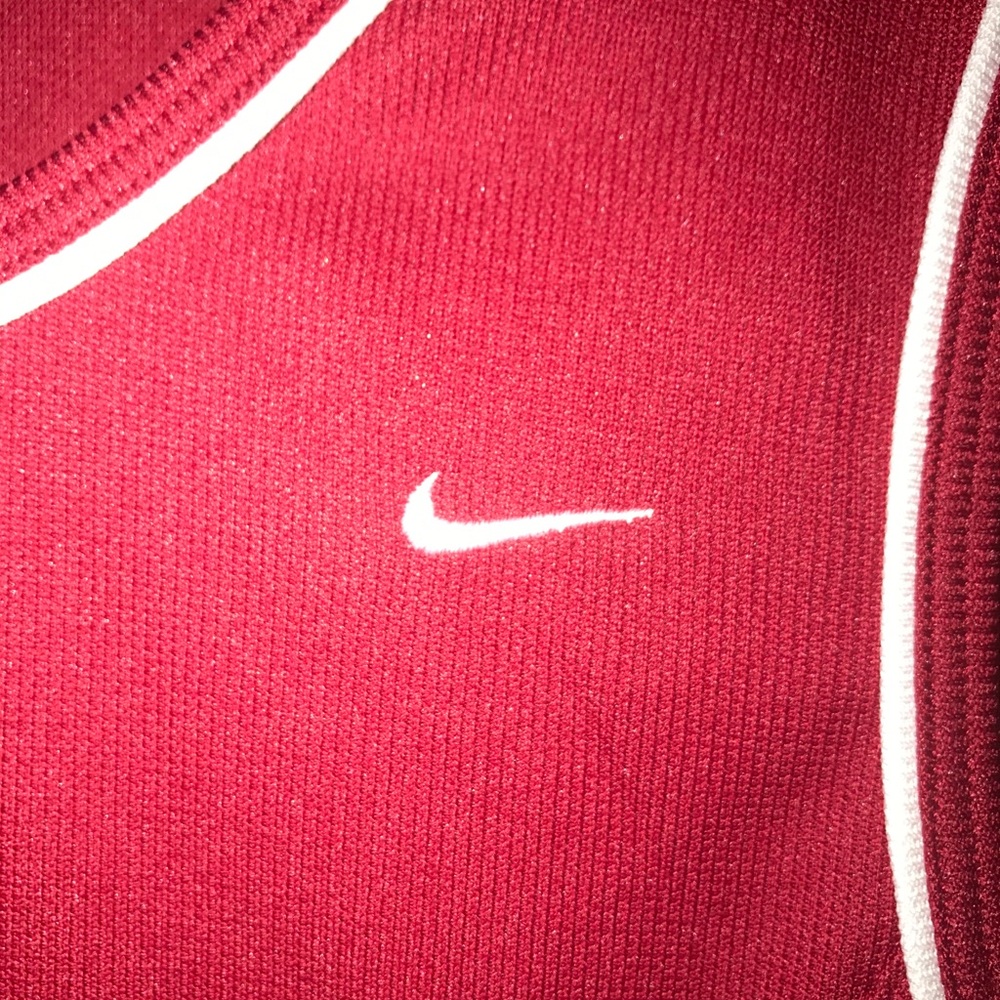 Nike Dri-Fit Tank Size Medium - Picture 2 of 6